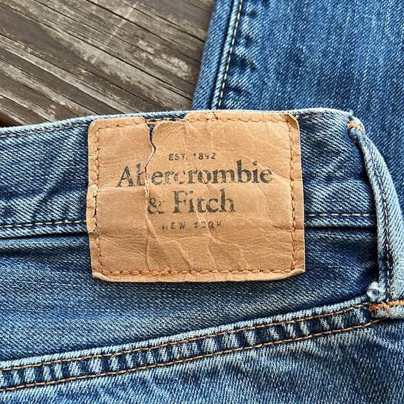 Abercrombie & Fitch Button-fly Jeans - Picture 11 of 14